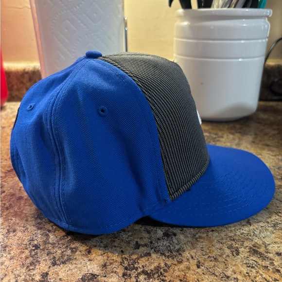 Nike Penny HARDAWAY Blue and Black Cap with White Accents. - Picture 5 of 8